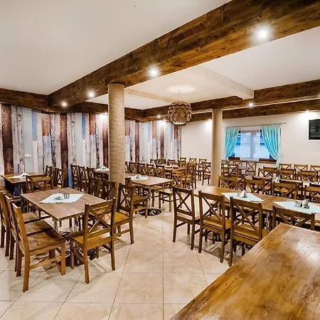 住宿加早餐酒店 Oliwia 3*